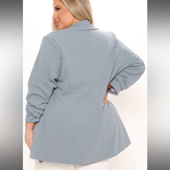 Celine Blazer - Picture 2 of 5